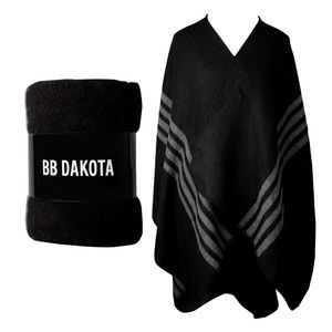 BB Dakota Poncho in Black